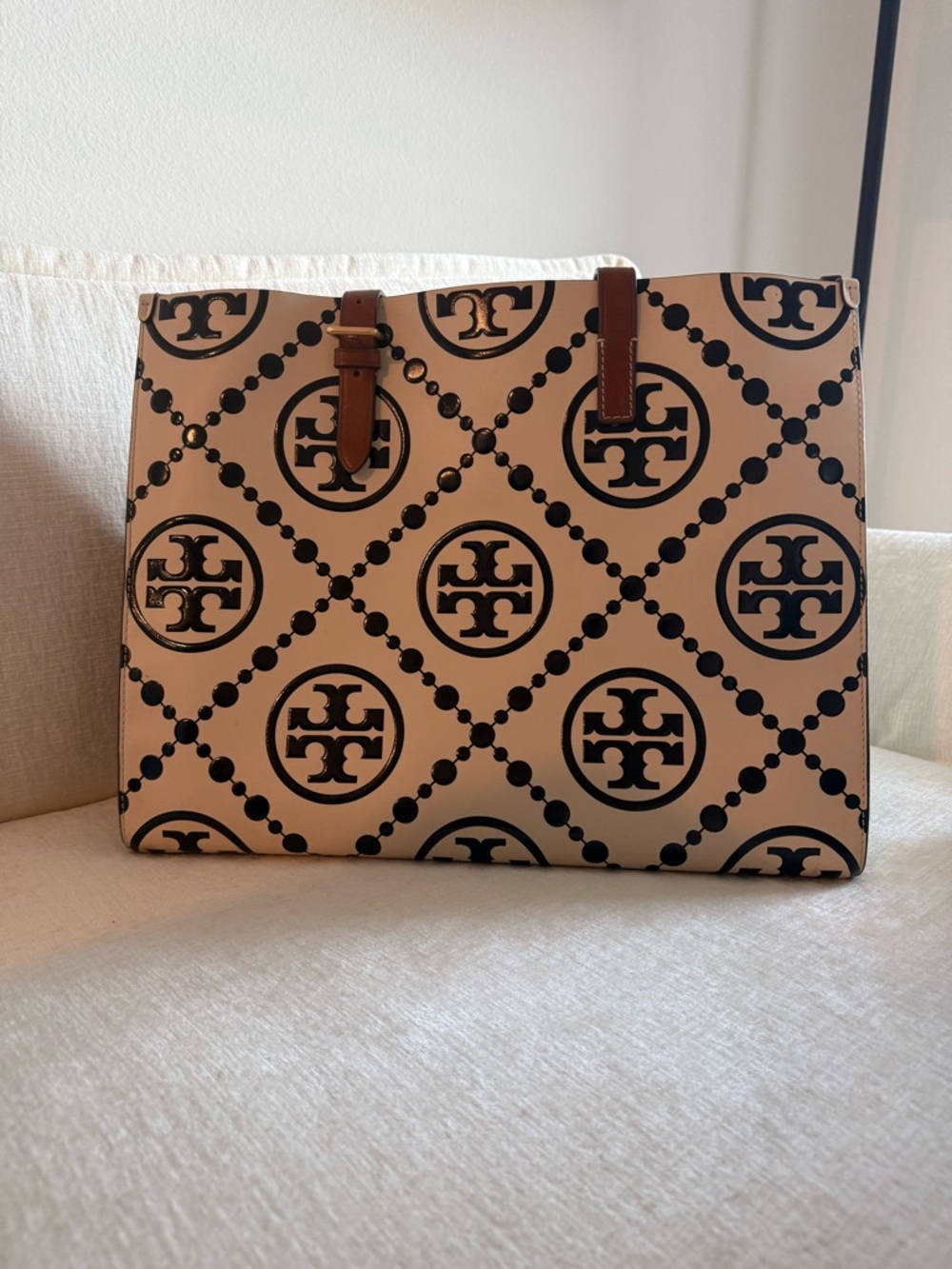 Tory Burch Black and Cream Logo Canvas Tote with Brown Leather Straps - Picture 3 of 8